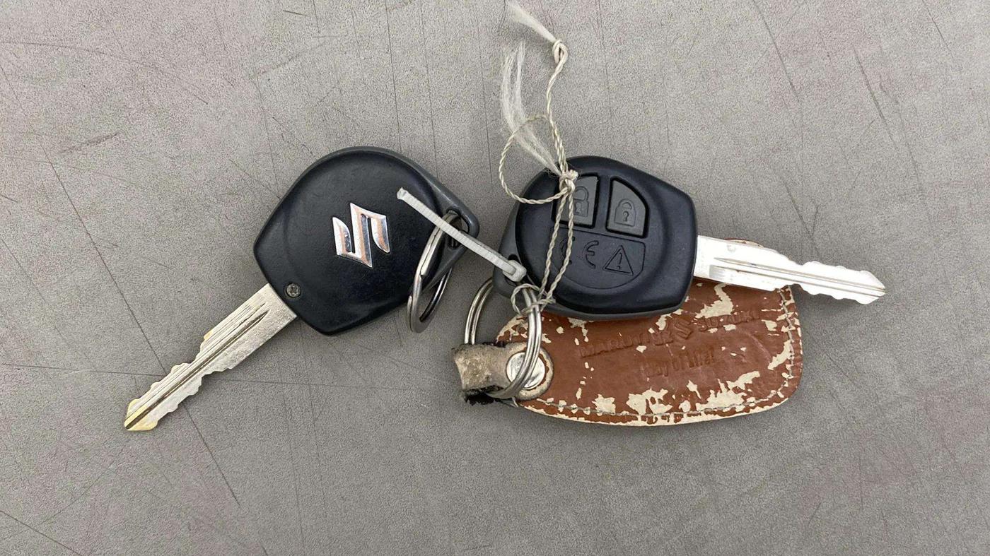 2021 Maruti Swift VXI, Petrol, Manual, 28,489 km, Key Close Up