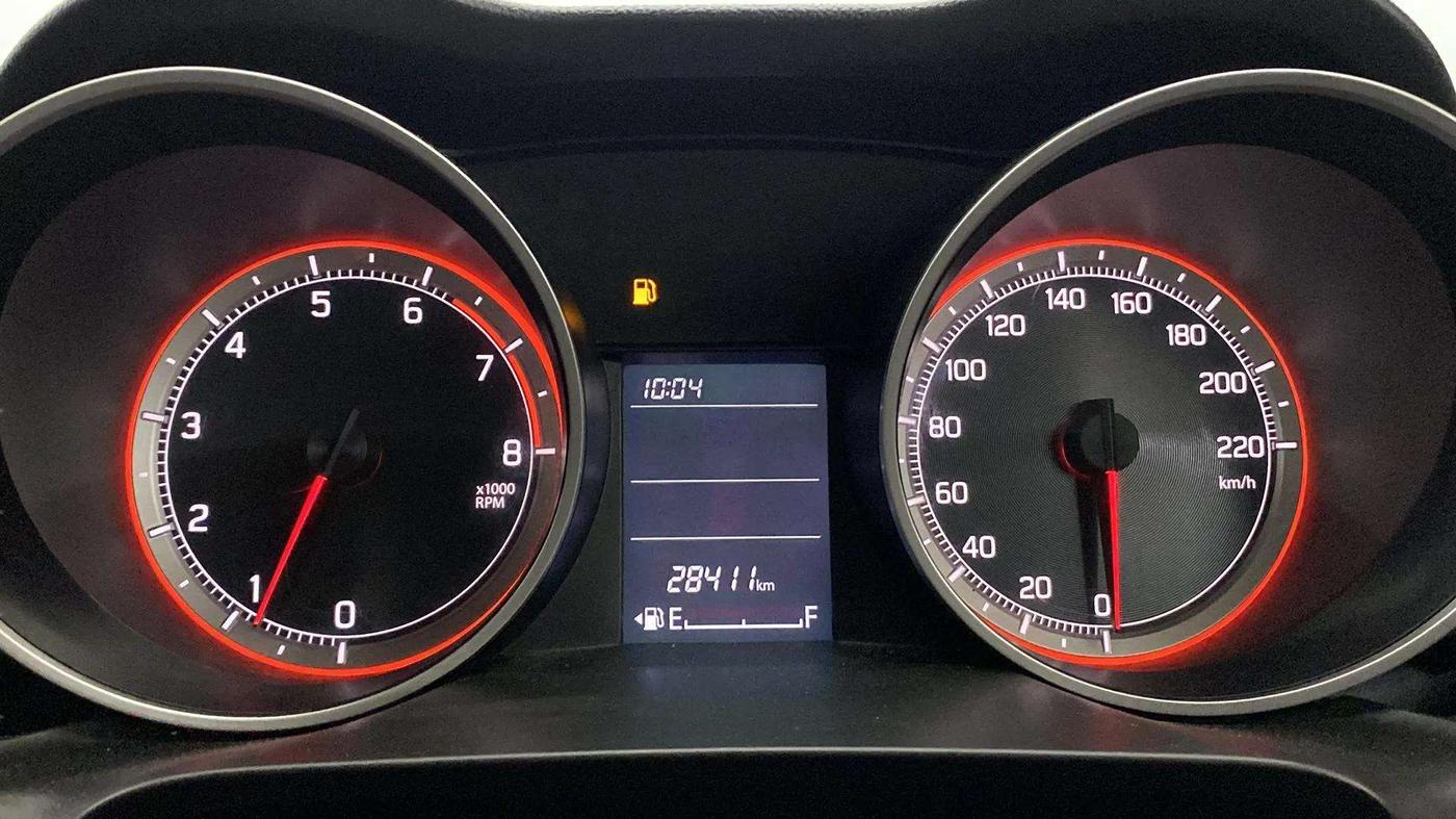 2021 Maruti Swift VXI, Petrol, Manual, 28,489 km, Odometer Image