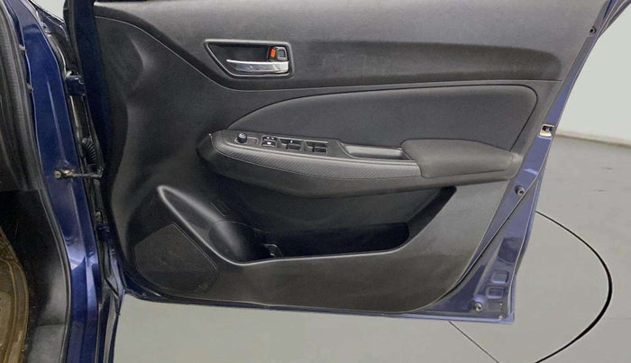 2021 Maruti Swift VXI, Petrol, Manual, 28,401 km, Driver Side Door Panels Control