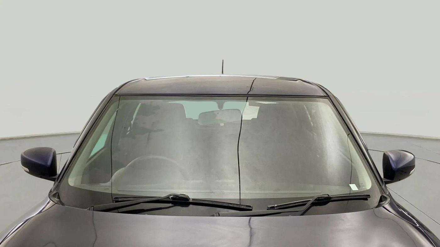 2021 Maruti Swift VXI, Petrol, Manual, 28,489 km, Front Windshield