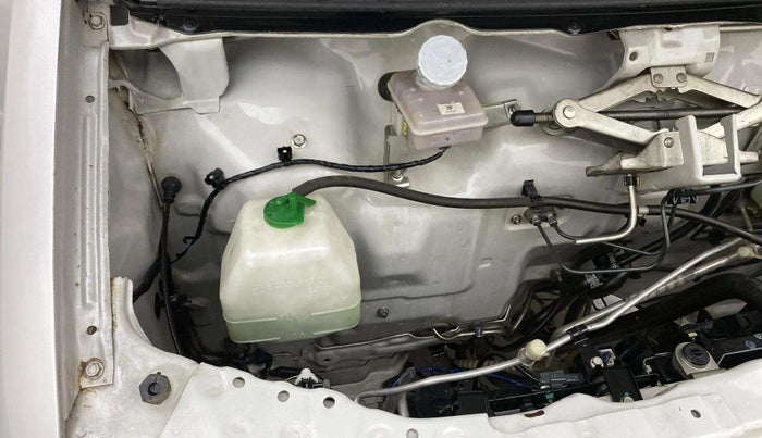 2020 Maruti Eeco 5 STR WITH A/C+HTR, Petrol, Manual, 60,827 km, Engine View - Right