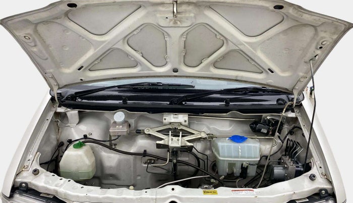 2020 Maruti Eeco 5 STR WITH A/C+HTR, Petrol, Manual, 60,827 km, Open Bonet