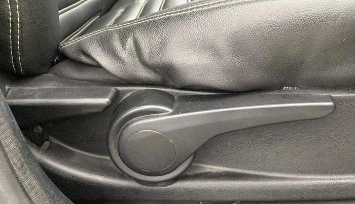 2019 Tata Tiago XZA PETROL, Petrol, Automatic, 26,376 km, Driver Side Adjustment Panel