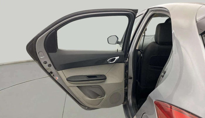 2019 Tata Tiago XZA PETROL, Petrol, Automatic, 26,376 km, LHS Rear Door