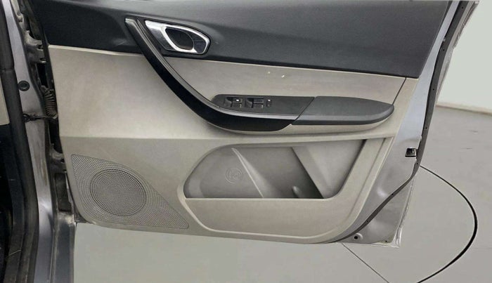 2019 Tata Tiago XZA PETROL, Petrol, Automatic, 26,376 km, Driver Side Door Panels Control