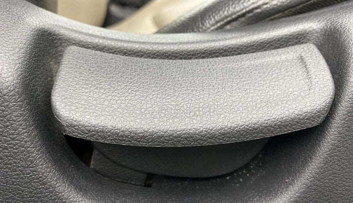 2018 Hyundai Verna 1.6 VTVT SX O, Petrol, Manual, 41,713 km, Driver Side Adjustment Panel