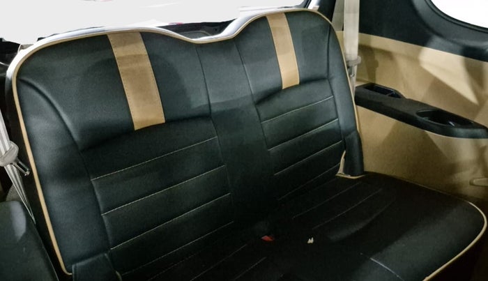 2016 Maruti Ertiga VXI CNG, CNG, Manual, 15,185 km, Third Seat Row ( optional )