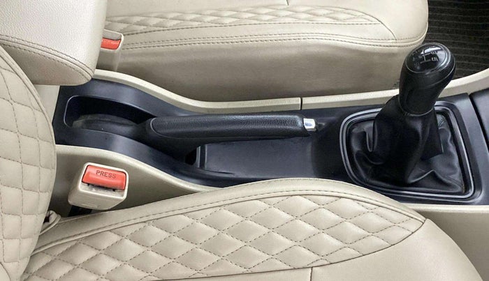 2021 Maruti Ciaz SIGMA 1.5 SHVS MT  PETROL, Petrol, Manual, 34,731 km, Gear Lever