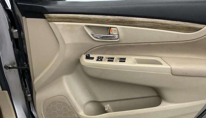 2021 Maruti Ciaz SIGMA 1.5 SHVS MT  PETROL, Petrol, Manual, 34,731 km, Driver Side Door Panels Control