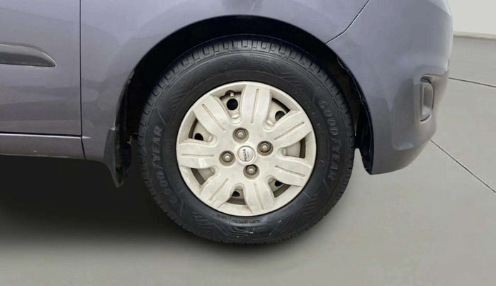 2014 Hyundai i10 MAGNA 1.1, Petrol, Manual, 75,751 km, Right Front Wheel
