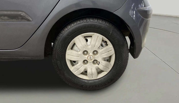 2014 Hyundai i10 MAGNA 1.1, Petrol, Manual, 75,751 km, Left Rear Wheel
