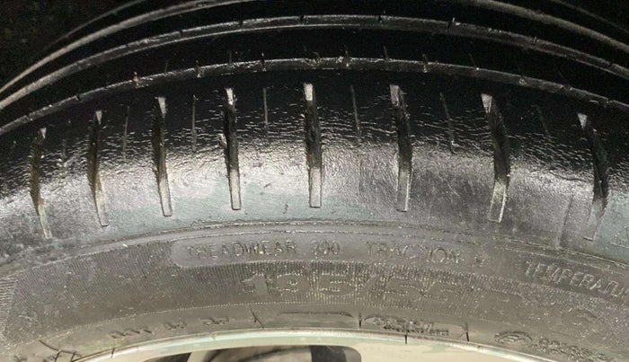 2021 Maruti Baleno ZETA PETROL 1.2, Petrol, Manual, 62,758 km, Right Rear Tyre Tread