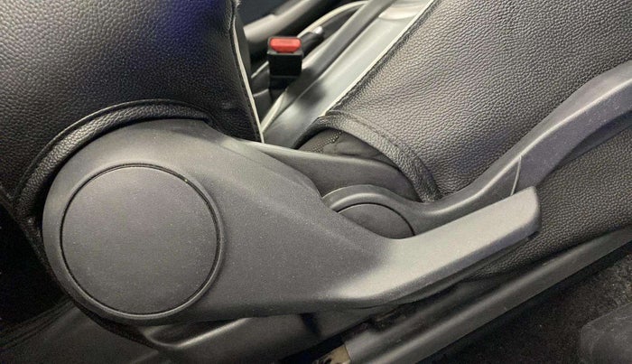 2021 Maruti Baleno ZETA PETROL 1.2, Petrol, Manual, 62,758 km, Driver Side Adjustment Panel