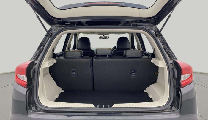 2019 Mahindra XUV300 W6 1.5 DIESEL, Diesel, Manual, 39,526 km, Boot Open Zoomed View