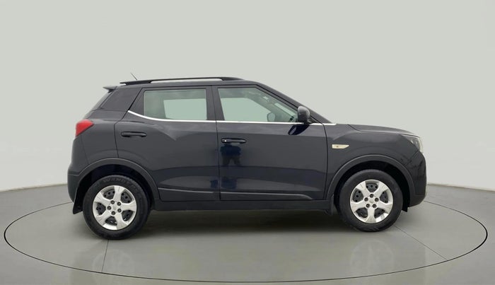2019 Mahindra XUV300 W6 1.5 DIESEL, Diesel, Manual, 39,526 km, Right Side View