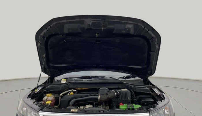 2019 Mahindra XUV300 W6 1.5 DIESEL, Diesel, Manual, 39,526 km, Open Bonet