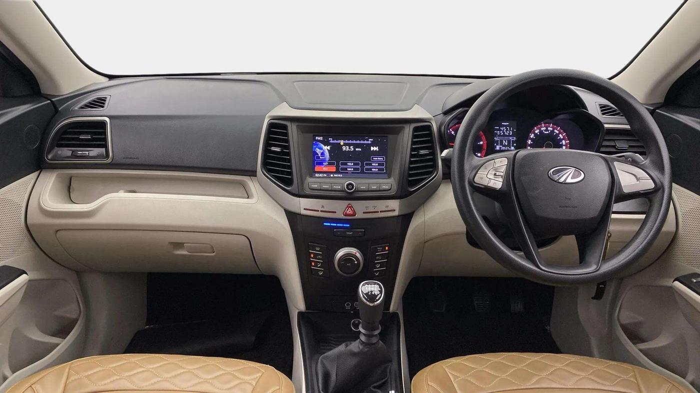 2019 Mahindra XUV300 W6 1.5 DIESEL, Diesel, Manual, 39,545 km, Dashboard