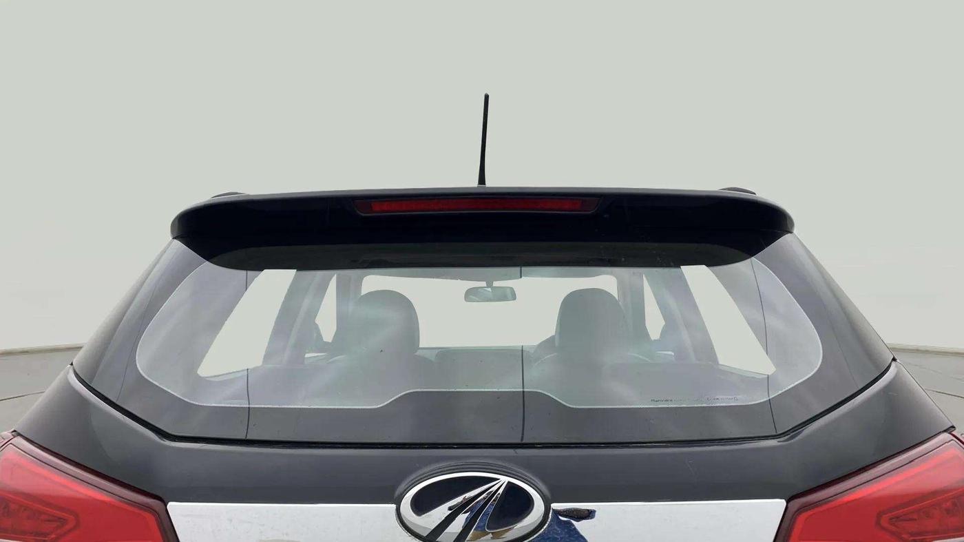 2019 Mahindra XUV300 W6 1.5 DIESEL, Diesel, Manual, 39,545 km, Rear Windshield