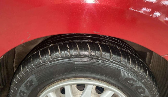2015 Hyundai Eon ERA +, Petrol, Manual, 16,825 km, Right Front Tyre Tread
