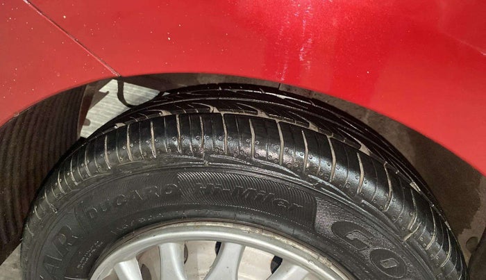 2015 Hyundai Eon ERA +, Petrol, Manual, 16,825 km, Left Front Tyre Tread