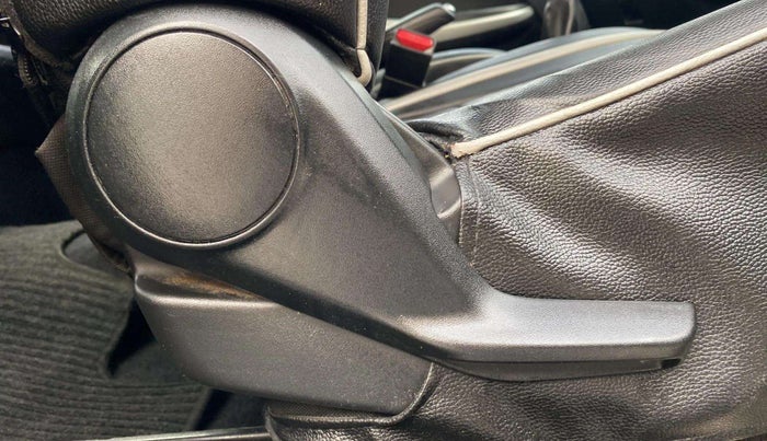 2018 Maruti Baleno DELTA PETROL 1.2, Petrol, Manual, 93,155 km, Driver Side Adjustment Panel