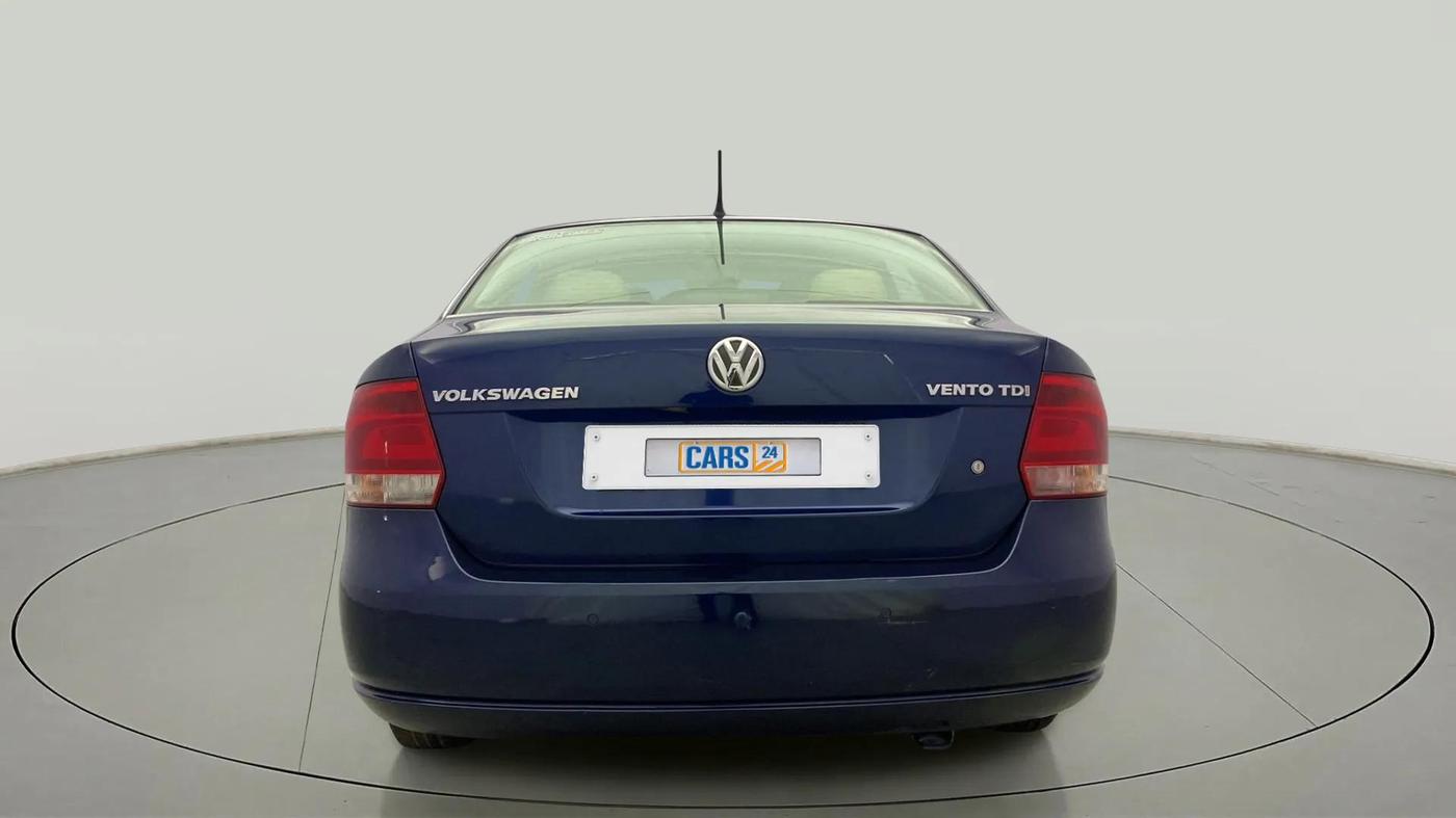 2013 Volkswagen Vento COMFORTLINE DIESEL 1.6, Diesel, Manual, 50 km, Back/Rear