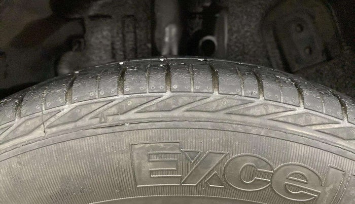 2020 Tata NEXON XZ PLUS PETROL, Petrol, Manual, 39,302 km, Right Front Tyre Tread