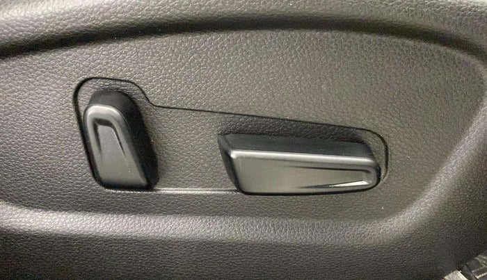 2021 KIA SELTOS GTX PLUS 1.4 PETROL, Petrol, Manual, 30,601 km, Driver Side Adjustment Panel