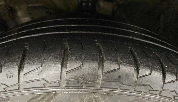 2021 KIA SELTOS GTX PLUS 1.4 PETROL, Petrol, Manual, 30,601 km, Left Front Tyre Tread
