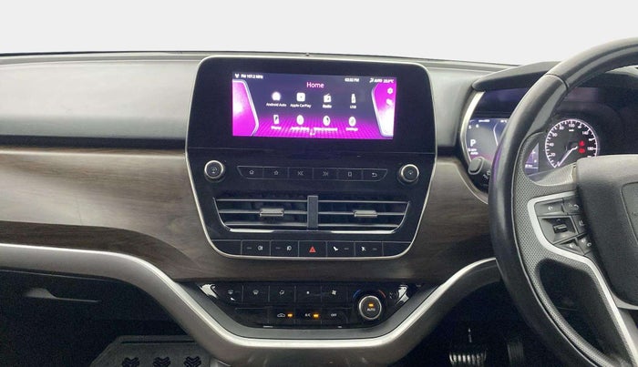 2020 Tata Harrier XZA PLUS 2.0L DUAL TONE, Diesel, Automatic, 92,866 km, AC Unit - Directional switch has minor damage