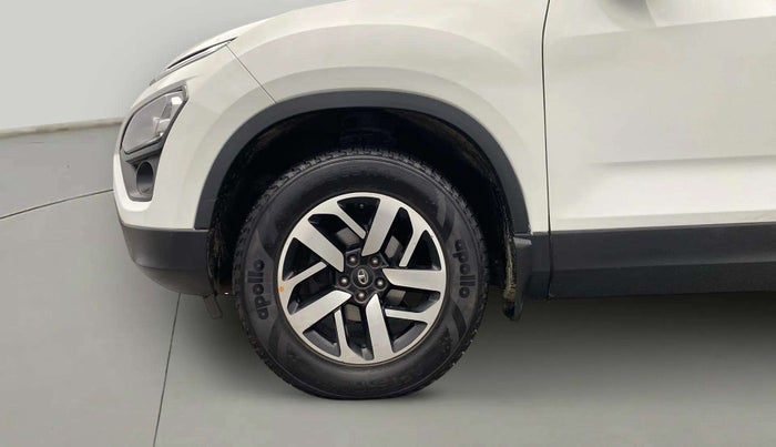 2020 Tata Harrier XZA PLUS 2.0L DUAL TONE, Diesel, Automatic, 92,866 km, Left Front Wheel