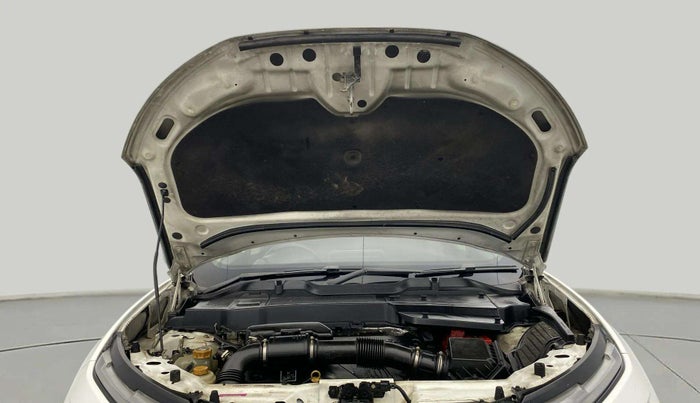 2020 Tata Harrier XZA PLUS 2.0L DUAL TONE, Diesel, Automatic, 92,866 km, Open Bonet
