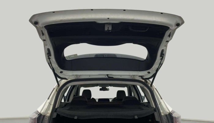 2020 Tata Harrier XZA PLUS 2.0L DUAL TONE, Diesel, Automatic, 92,866 km, Boot Door Open