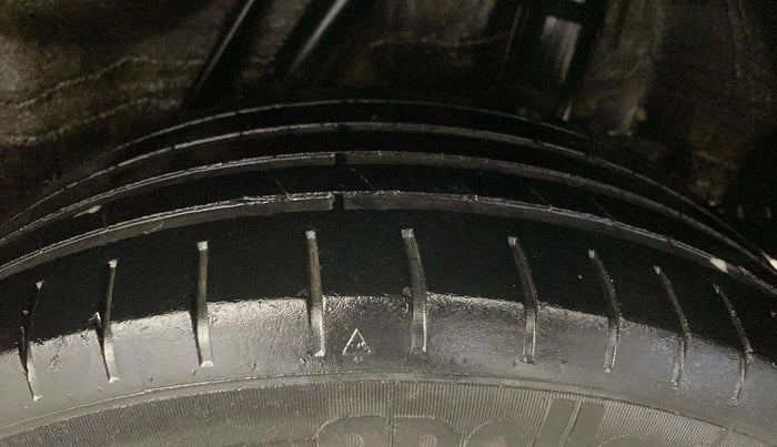 2017 Honda BR-V 1.5L I-VTEC S, Petrol, Manual, 51,097 km, Left Rear Tyre Tread