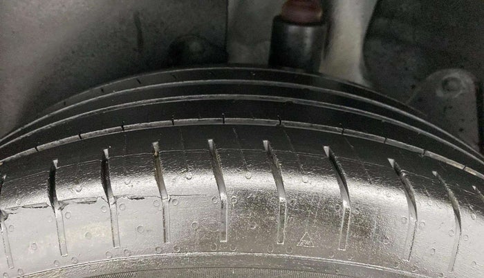 2021 Hyundai Creta E 1.5 PETROL, Petrol, Manual, 34,934 km, Left Rear Tyre Tread