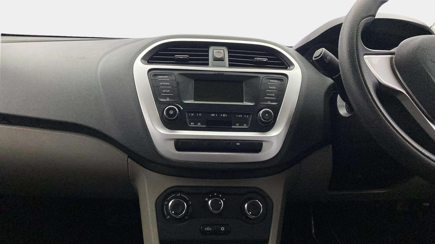 2016 Tata Tiago XT PETROL, Petrol, Manual, 58,707 km, Air Conditioner