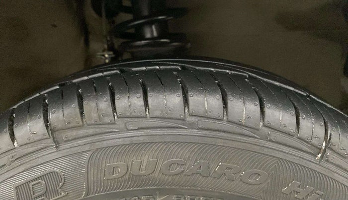 2015 Maruti Alto 800 LXI, Petrol, Manual, 32,841 km, Right Front Tyre Tread