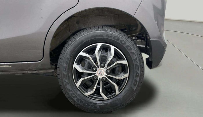 2015 Maruti Alto 800 LXI, Petrol, Manual, 32,841 km, Left Rear Wheel