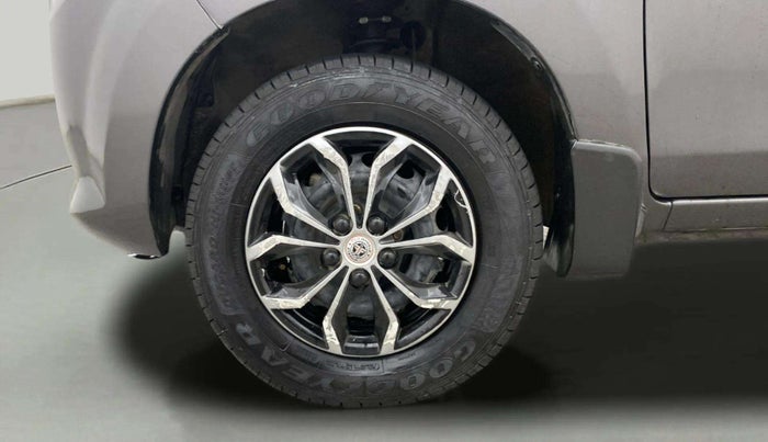 2015 Maruti Alto 800 LXI, Petrol, Manual, 32,841 km, Left Front Wheel