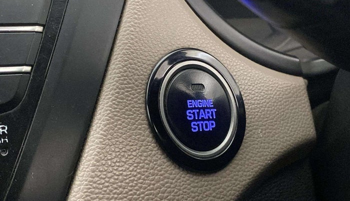 2017 Hyundai Elite i20 ASTA 1.2 (O), Petrol, Manual, 94,956 km, Keyless Start/ Stop Button