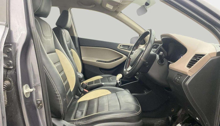2017 Hyundai Elite i20 ASTA 1.2 (O), Petrol, Manual, 94,956 km, Right Side Front Door Cabin