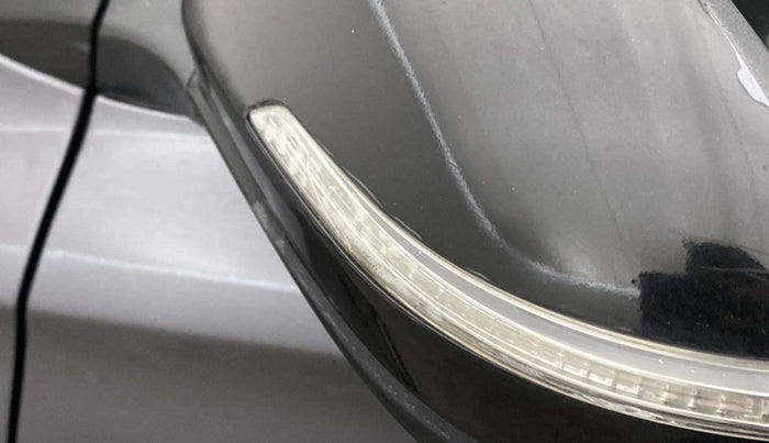 2017 Hyundai Elite i20 ASTA 1.2 (O), Petrol, Manual, 94,956 km, Left rear-view mirror - Indicator light has minor damage