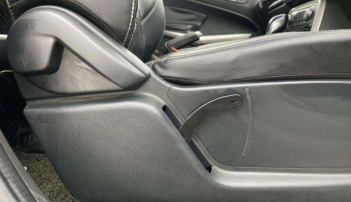 2018 Ford Ecosport TITANIUM + 1.5L PETROL AT, Petrol, Automatic, 82,495 km, Driver Side Adjustment Panel