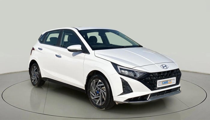 2024 Hyundai NEW I20 ASTA (O) 1.2 MT, Petrol, Manual, 9,605 km, SRP