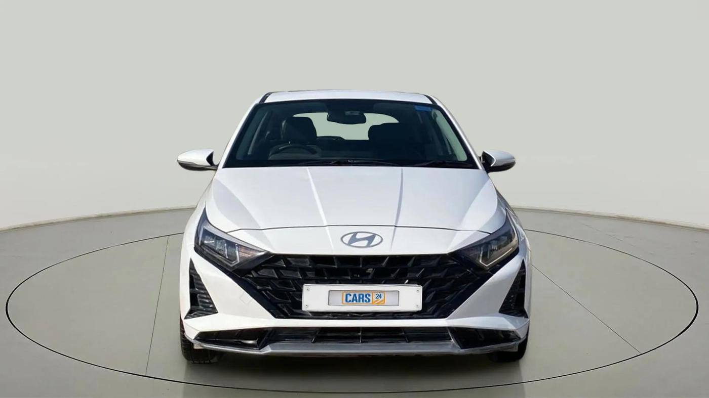 2024 Hyundai NEW I20 ASTA (O) 1.2 MT, Petrol, Manual, 9,605 km, Front
