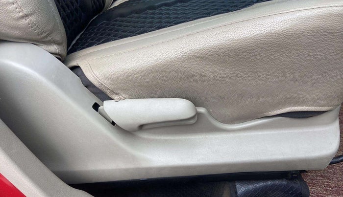 2017 Maruti Celerio VXI, Petrol, Manual, 69,071 km, Driver Side Adjustment Panel