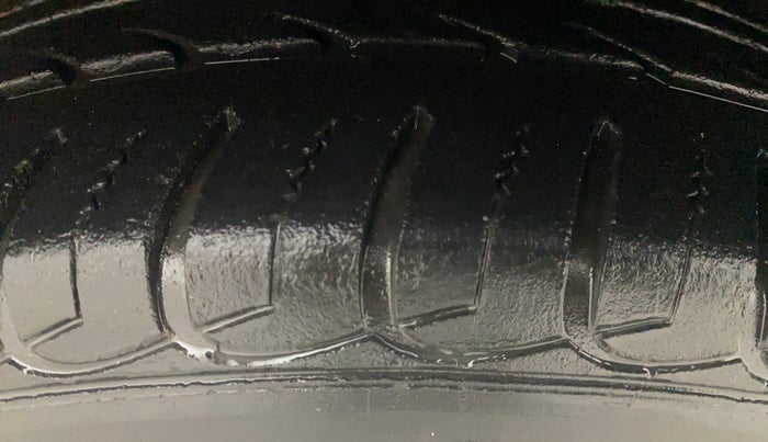 2018 Ford Ecosport TITANIUM + 1.5L PETROL AT, Petrol, Automatic, 39,844 km, Left Front Tyre Tread