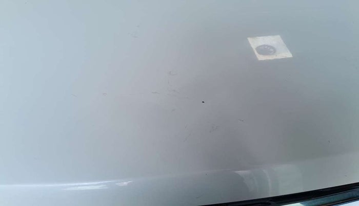 2020 Maruti XL6 ZETA MT, Petrol, Manual, 48,947 km, Bonnet (hood) - Minor scratches