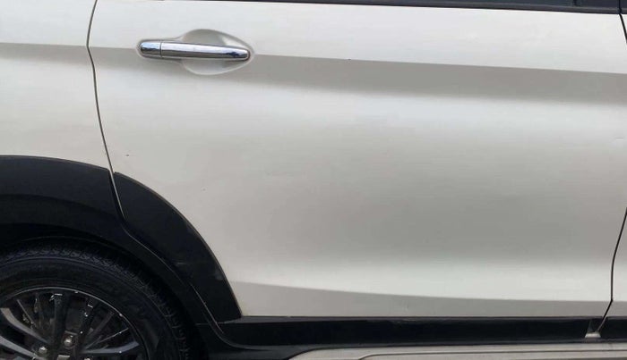 2020 Maruti XL6 ZETA MT, Petrol, Manual, 48,947 km, Right rear door - Minor scratches