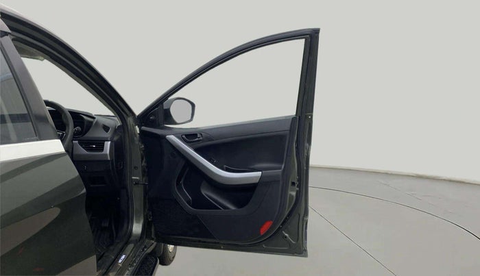 2020 Tata NEXON XE PETROL, Petrol, Manual, 27,882 km, RHS Front Door